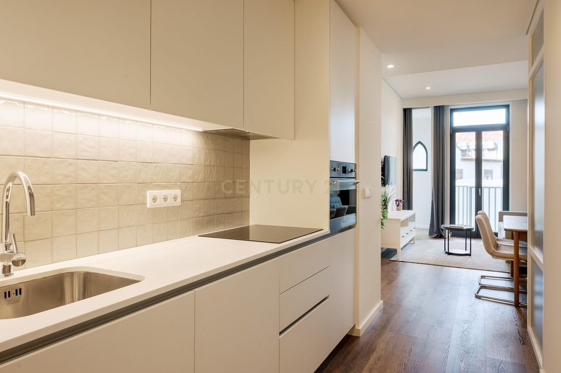 Apartment in Cedofeita, Santo Ildefonso, Se, Miragaia, Sao Nicolau e Vitoria, Porto District, Portugal 3 - 16578279