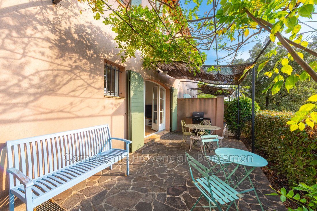 Villa in La Motte, Provence-Alpes-Côte d'Azur, France 3 - 16576464