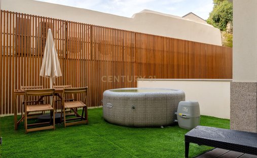 Apartment in Cedofeita, Santo Ildefonso, Se, Miragaia, Sao Nicolau e Vitoria, Porto District, Portugal 1