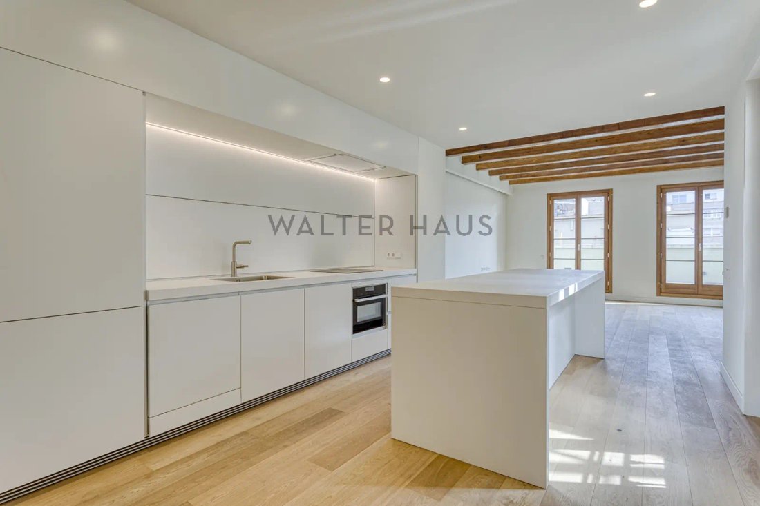 Penthouse in Eixample, Barcelona, Spain 3 - 12874421