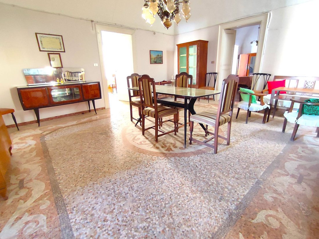 House in Historic Center, Gallipoli, Apulia 1 - 16578603