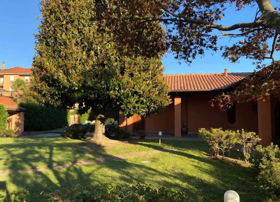Villa in Nerviano, Lombardy, Italy 3 - 16579206