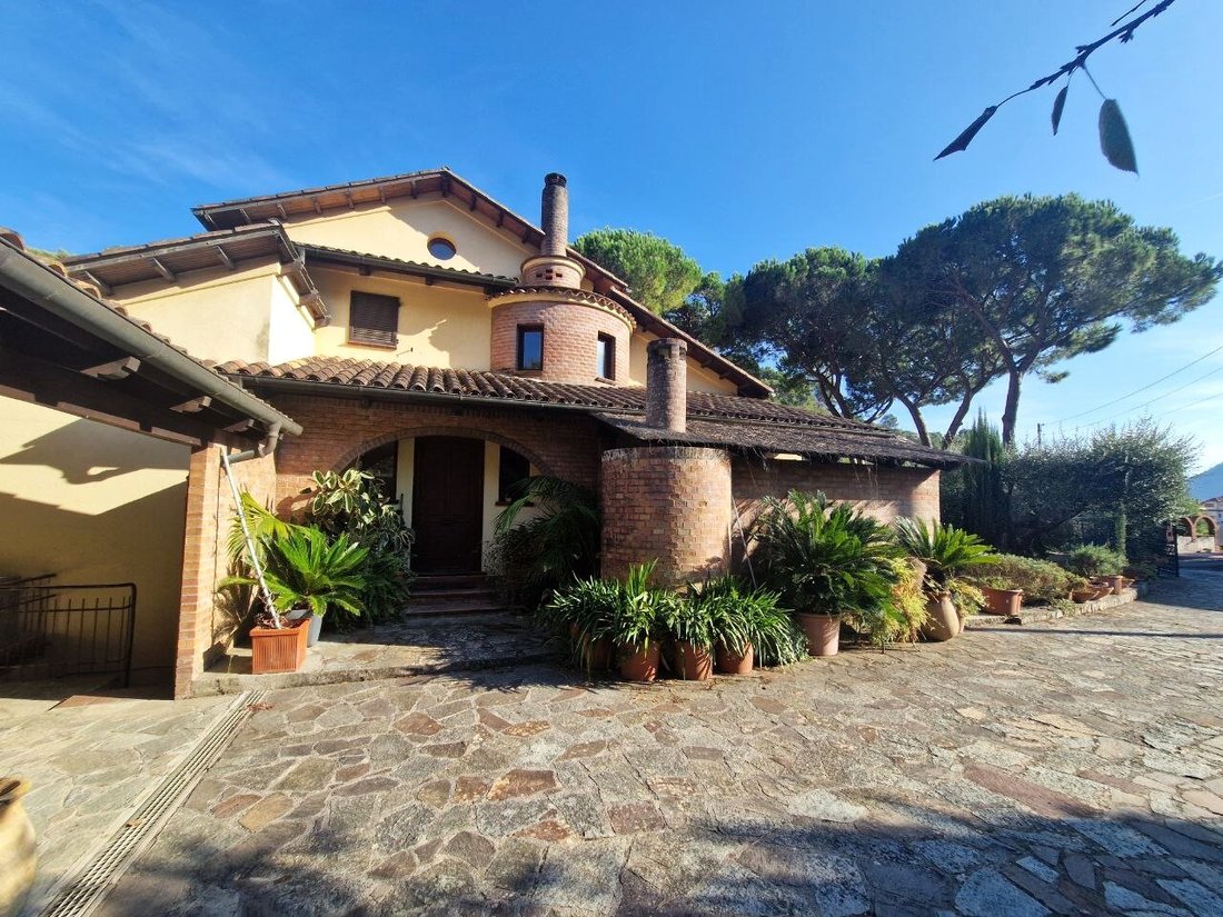 House in Soldano, Liguria, Italy 1 - 16575880