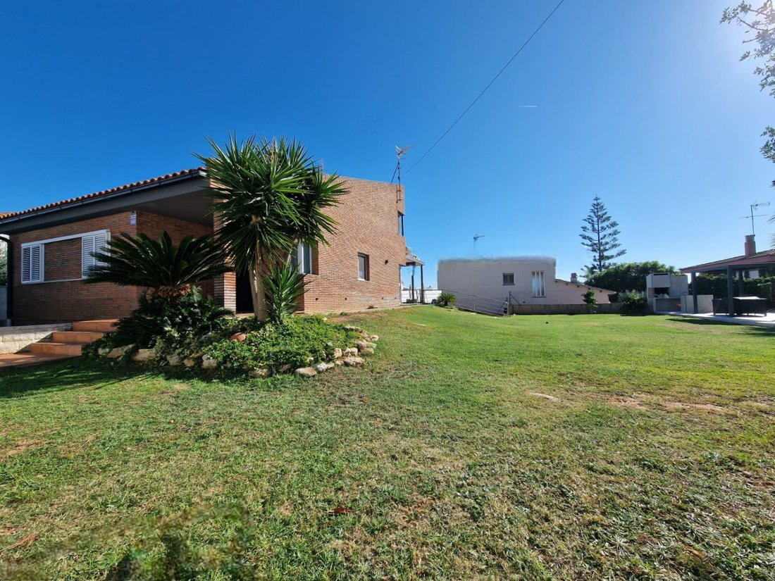 Chalet in Cunit, Catalonia, Spain 3 - 16575192