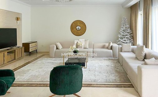 Villa in MBR City / Mohammed Bin Rashid City, Dubai, United Arab Emirates 1