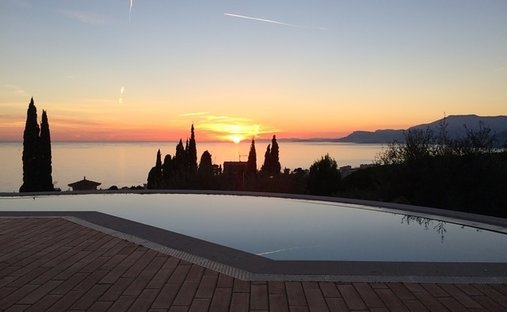 Villa in Sasso di Bordighera, Bordighera, Liguria 1