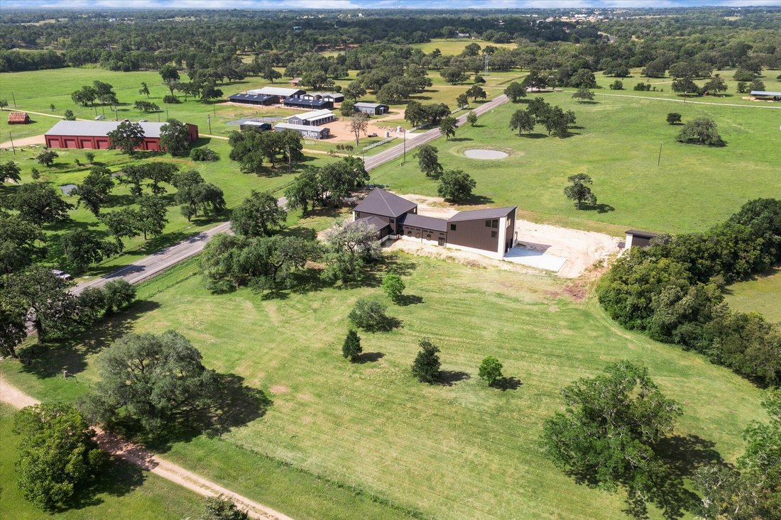Farm Ranch in Round Top, Texas, United States 3 - 16577182