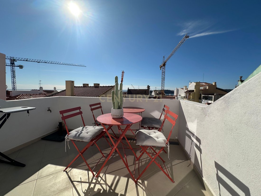 Apartment in Estrela, Lisbon, Portugal 2 - 14295099