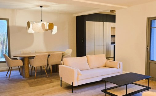 House in Aiguillon, Arcachon, France 1