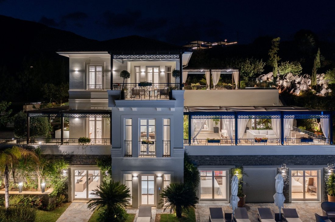 Villa in Community of Elounta, Agios Nikolaos Municipal Unit, Greece 2 - 16576410