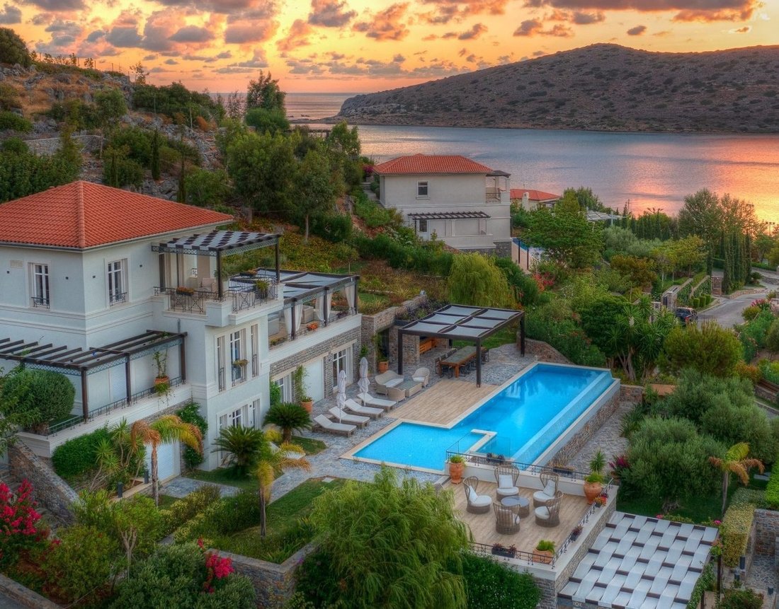 Villa in Community of Elounta, Agios Nikolaos Municipal Unit, Greece 4 - 16576410