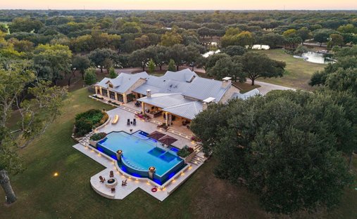 Farm Ranch in Sealy, Texas, United States 1