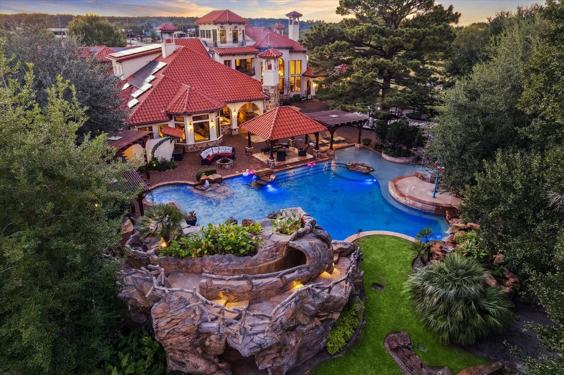 House in Tomball, Texas, United States 3 - 16575418
