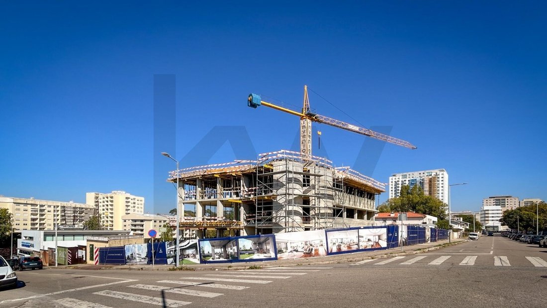 Apartment in Cedofeita, Santo Ildefonso, Se, Miragaia, Sao Nicolau e Vitoria, Porto District, Portugal 1 - 15499884