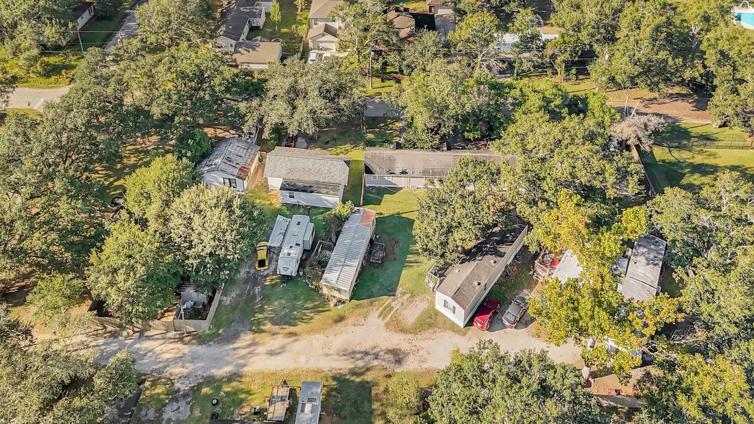 League City, Texas, United States 5 - 16464022