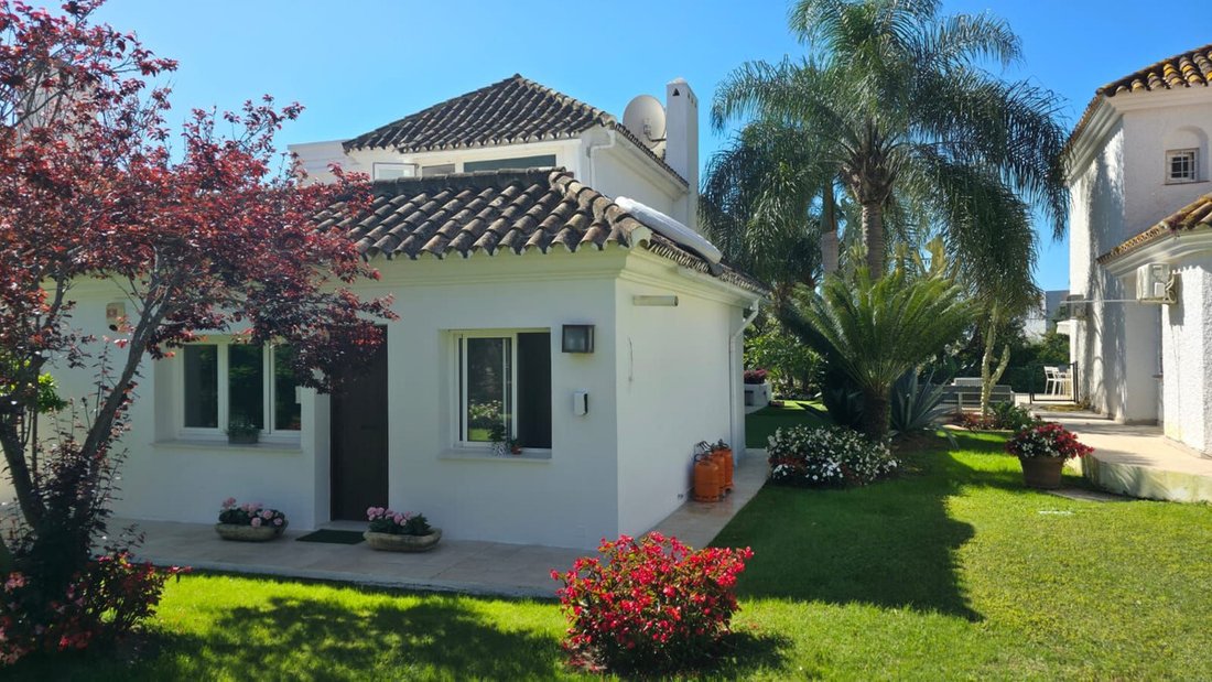 Villa in Sitio de Calahonda, Mijas, Spain 2 - 16575458