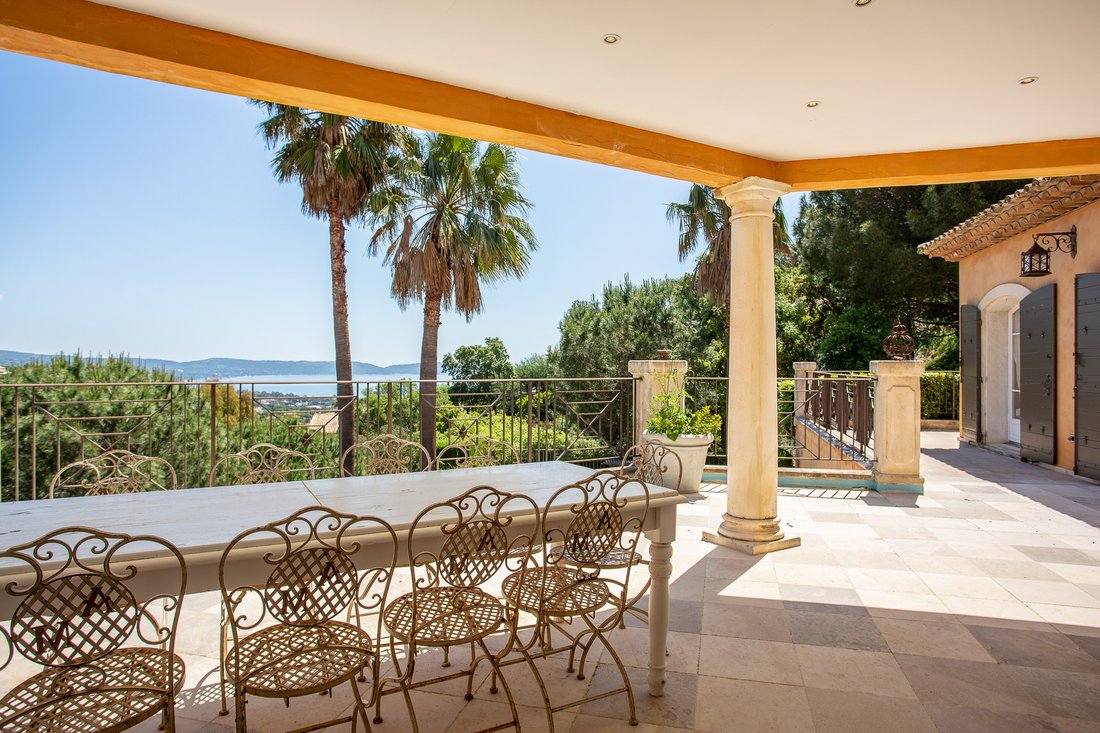 Estate in Nord, Cavalaire-sur-Mer, France 4 - 16577835