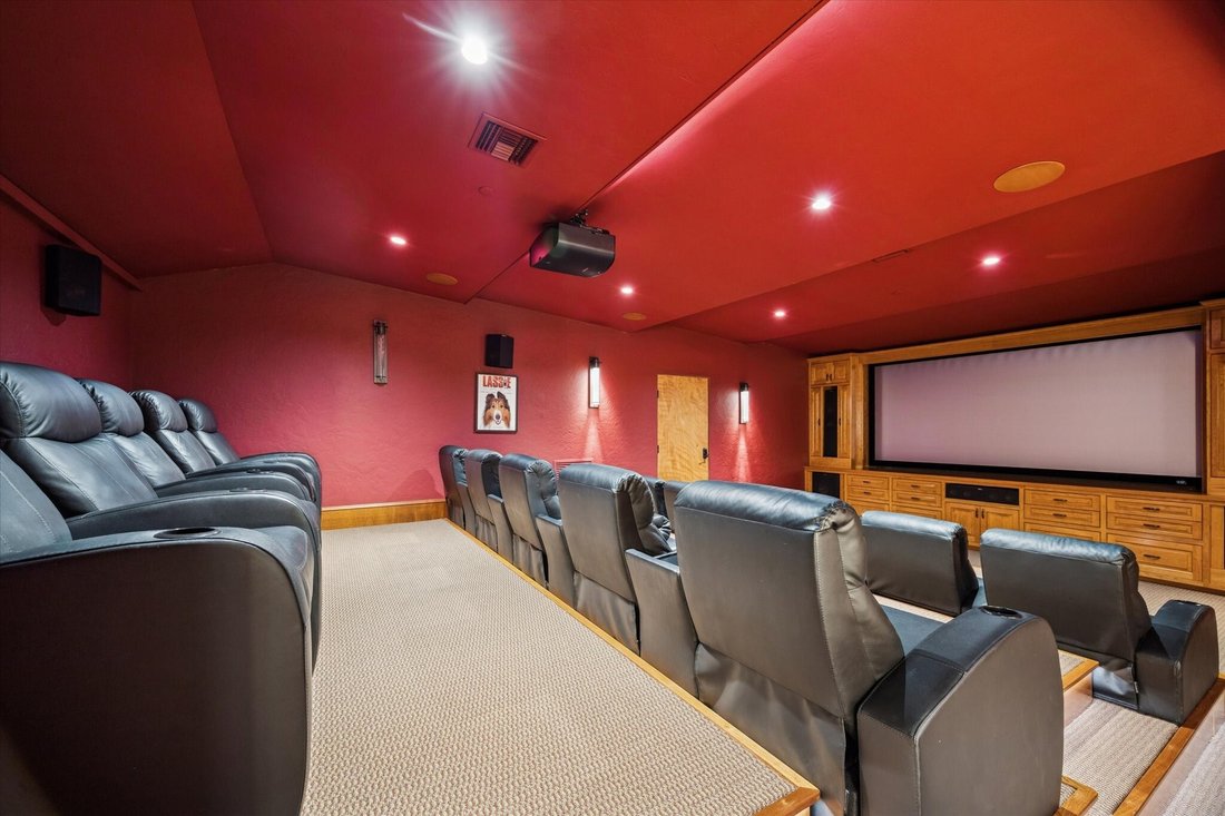 House in Tomball, Texas, United States 5 - 16575418