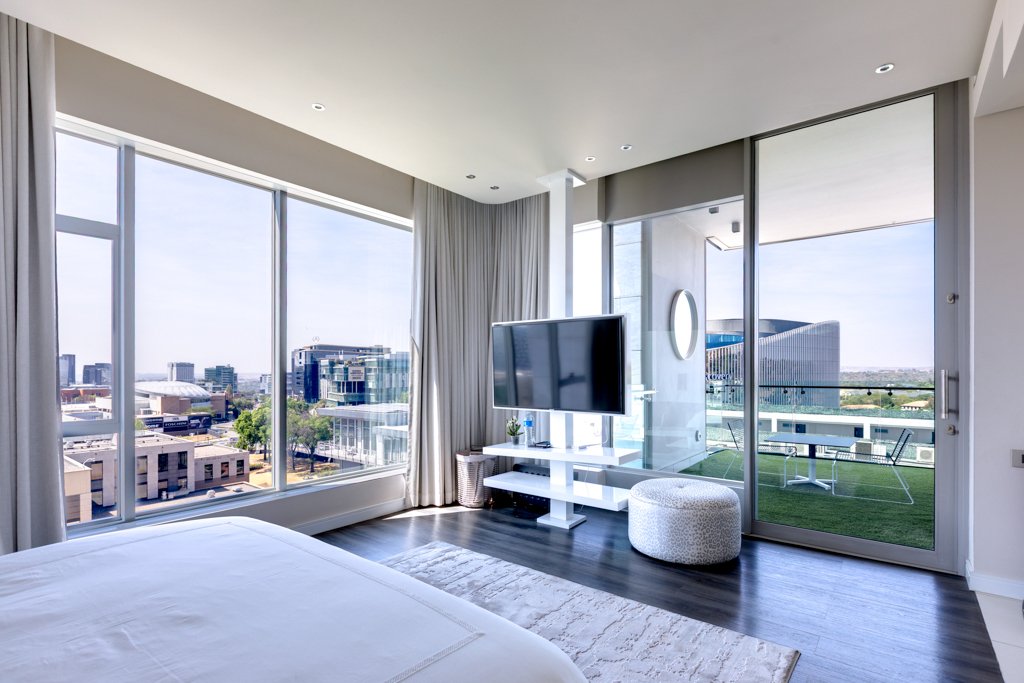 Apartment in Illovo, Chislehurston, Gauteng 1 - 16577052