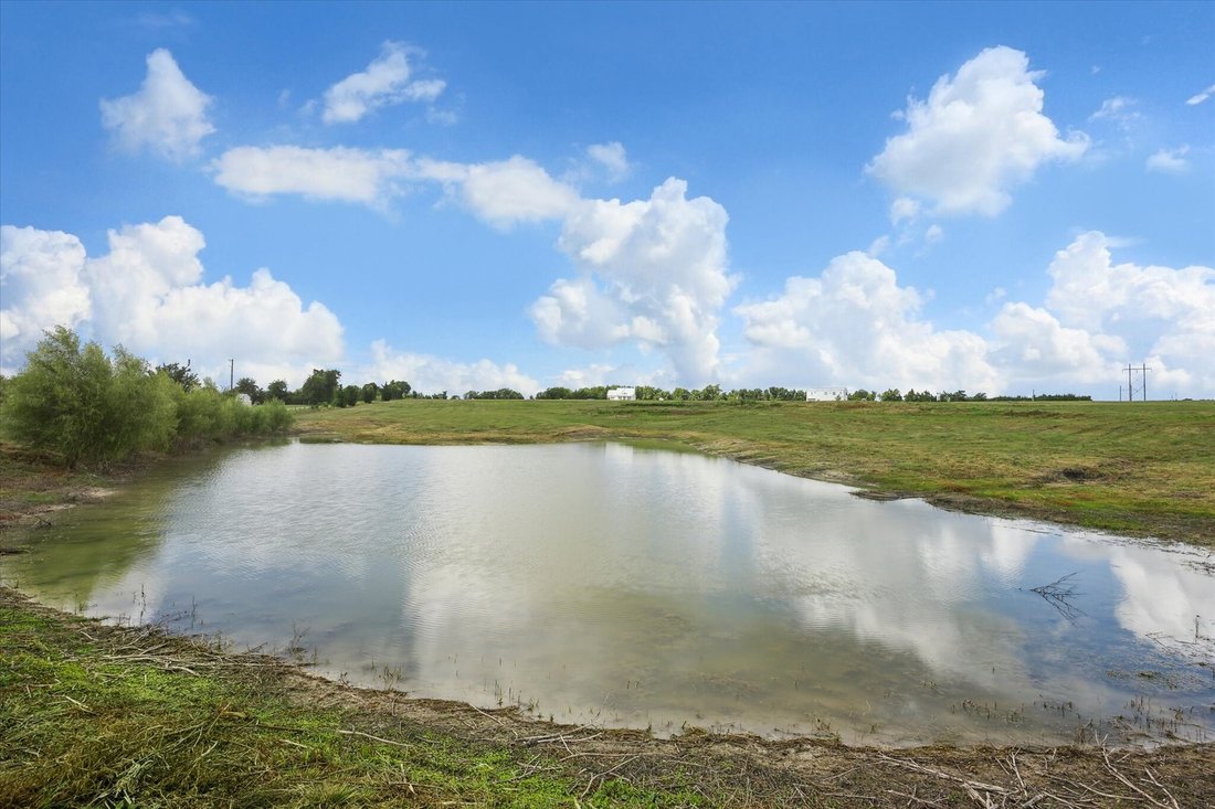Land in Carmine, Texas, United States 2 - 16577179