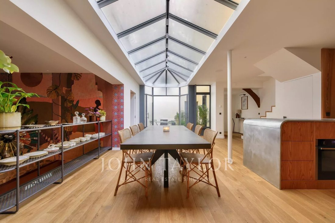 Apartment in Odéon, Paris 6e Arrondissement, Paris 4 - 16577756