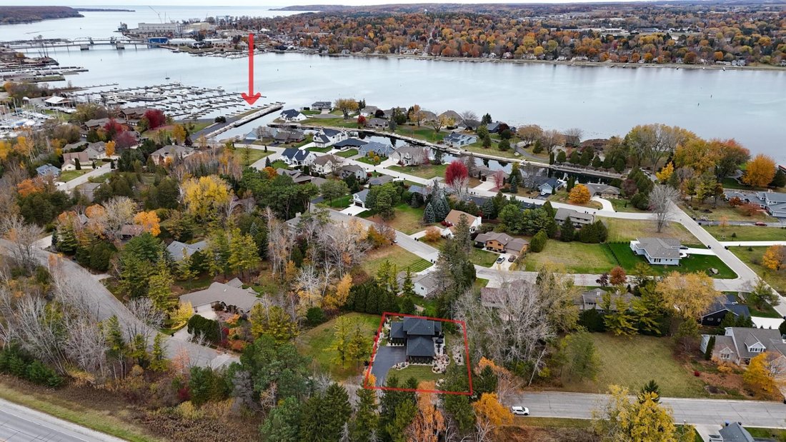 House in Sturgeon Bay, Wisconsin, United States 3 - 16579124