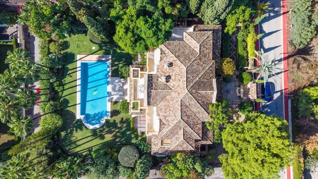 Villa in Sierra Blanca, Marbella, Spain 4 - 16576772