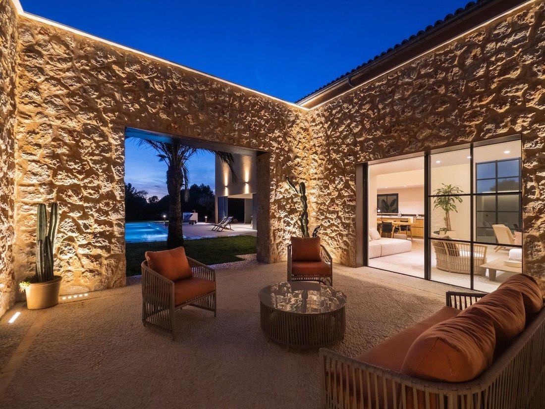 Chalet in Santa Maria del Cami, Balearic Islands, Spain 2 - 16088408