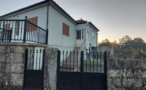 House in Vila e Roussas, Viana do Castelo District, Portugal 1