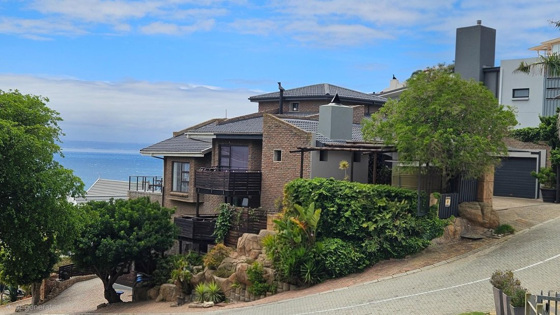 House in Mossel Bay Central, Western Cape, South Africa 1 - 16571197