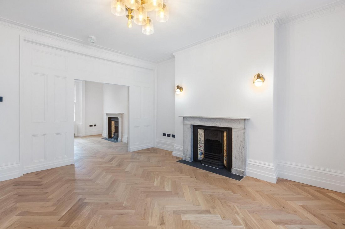 Townhouse in Chiswick, Hounslow, England 2 - 16577909