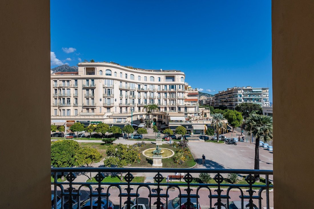 Apartment in Menton, Provence-Alpes-Côte d'Azur, France 2 - 16579571