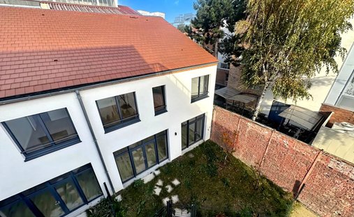 House in Laplace, Arcueil, France 1