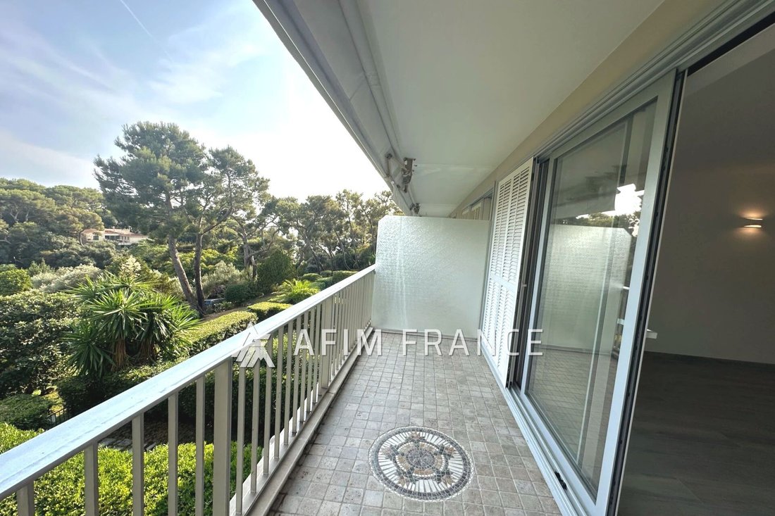 Apartment in Village-Cros de Caste-Coupiere-Mont Gros, Roquebrune-Cap-Martin, France 1 - 16576477