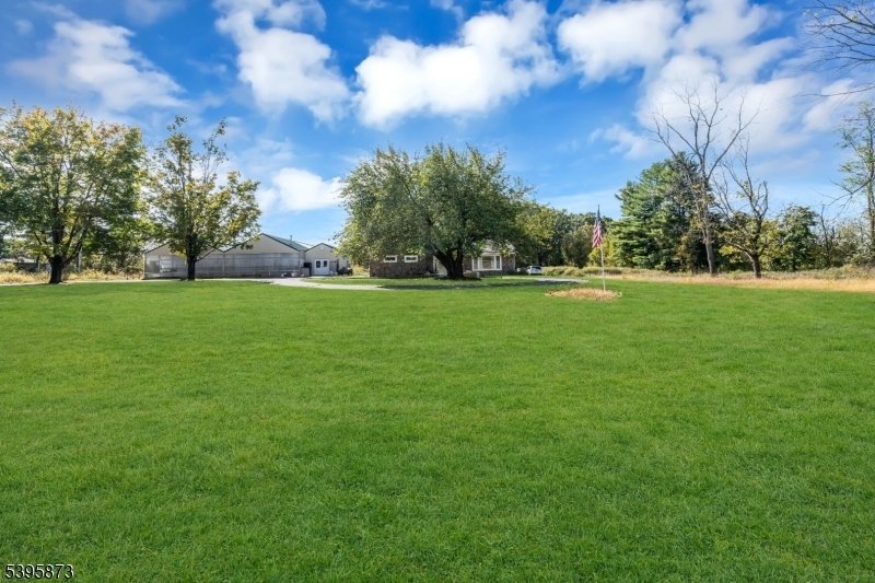House in Hampton, New Jersey, United States 2 - 16579102