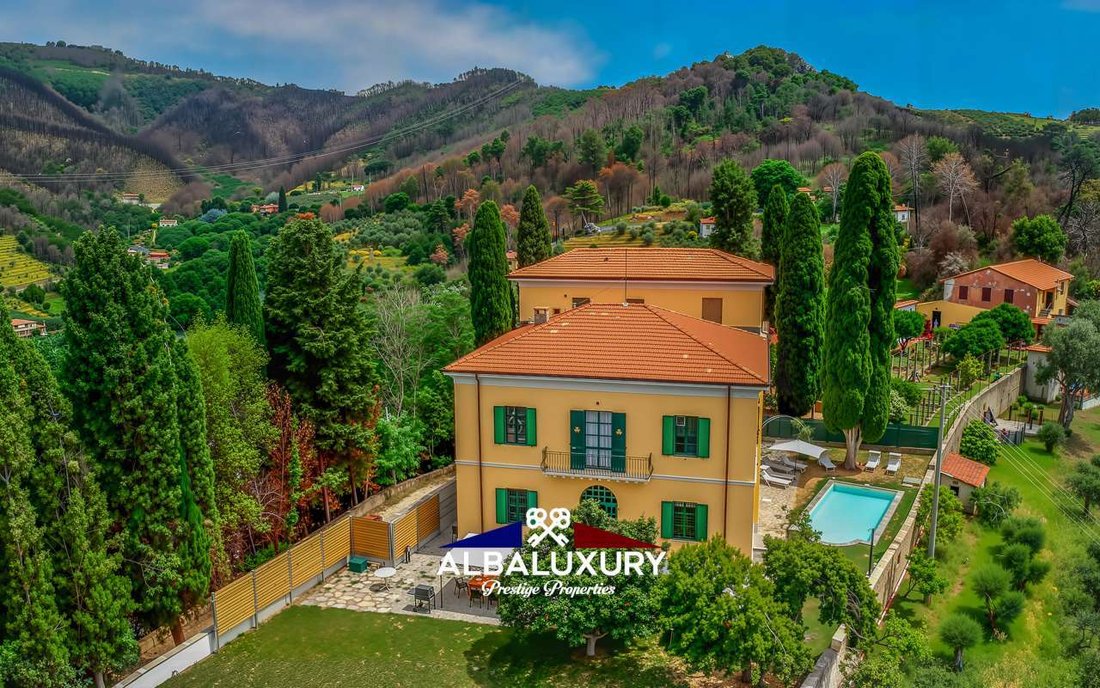 Villa in Massarosa, Tuscany, Italy 2 - 15347246