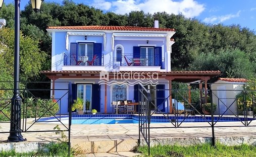 Villa in Argostoli, Peloponnese, Western Greece and the Ionian, Grecia 1