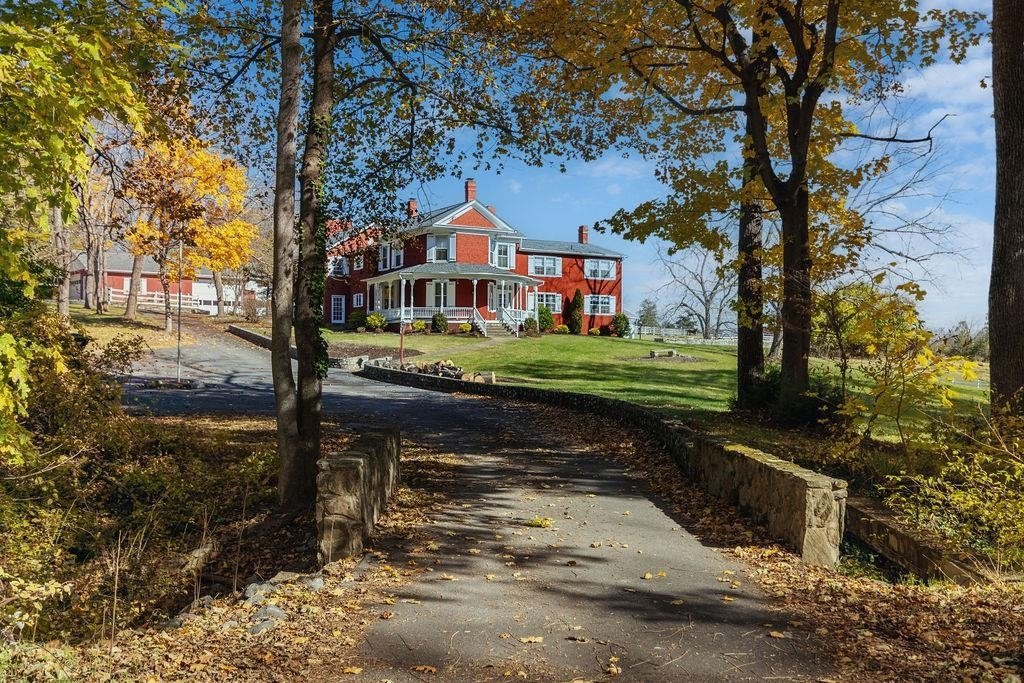 House in Staunton, Virginia, United States 2 - 16572233