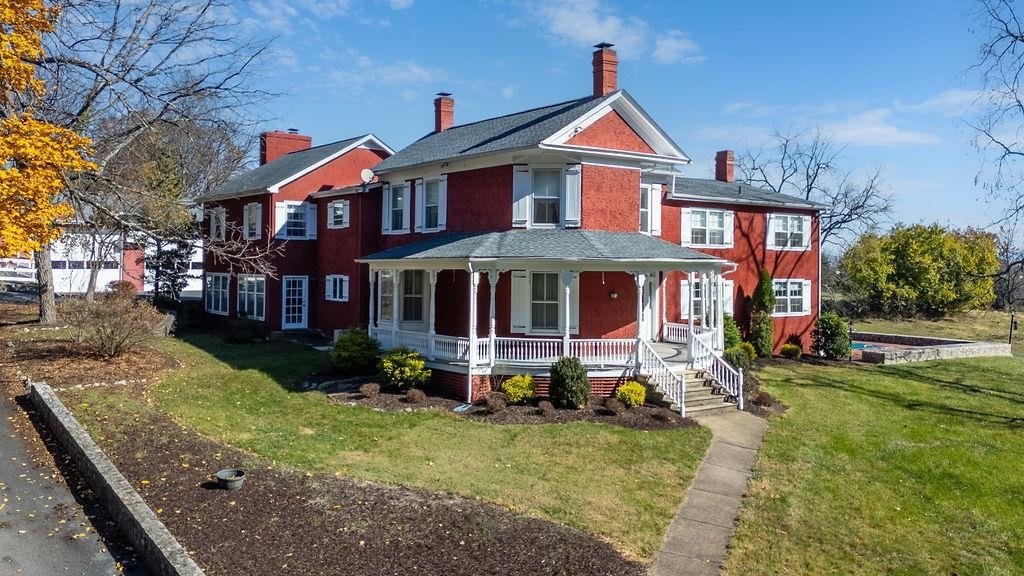 House in Staunton, Virginia, United States 3 - 16572233