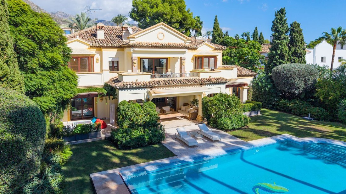 Villa in Sierra Blanca, Marbella, Spain 2 - 16576772