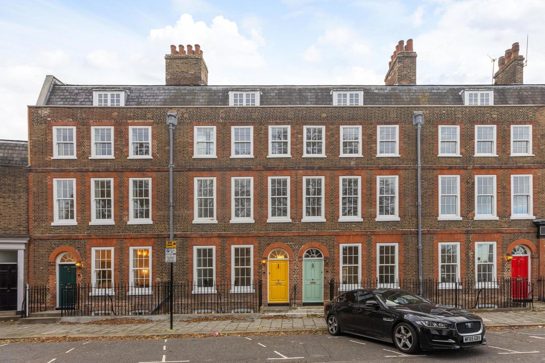 Townhouse in Chiswick, Hounslow, England 1 - 16577909