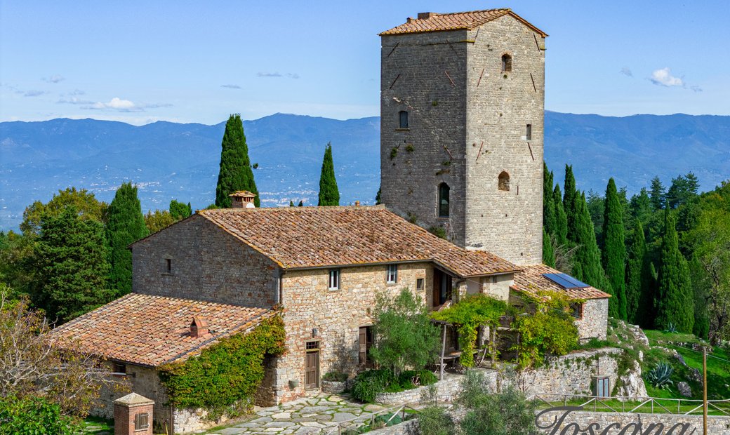 Gaiole In Chianti: Medieval Tower With Private Pool
