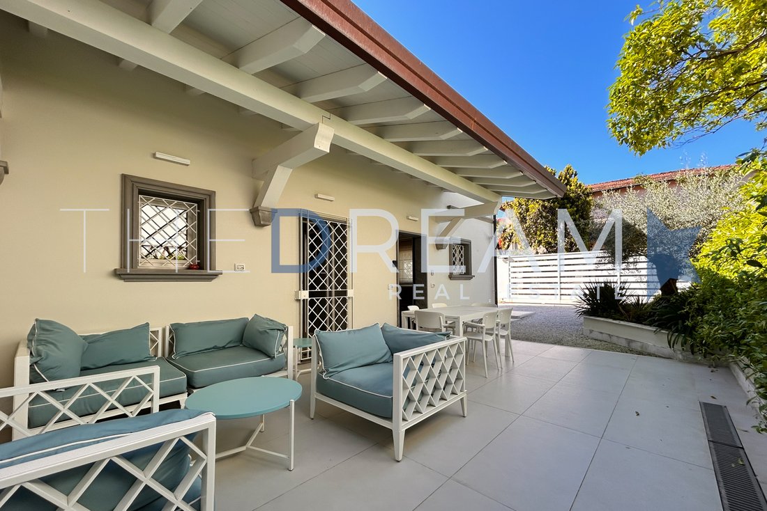 Villa in Center, Forte dei Marmi, Tuscany 5 - 16580180