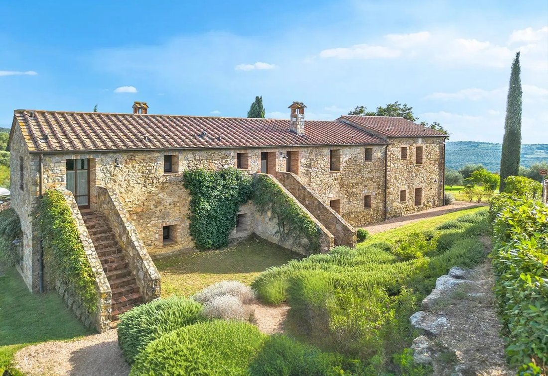 Villa in Cinigiano, Tuscany, Italy 1 - 16575281