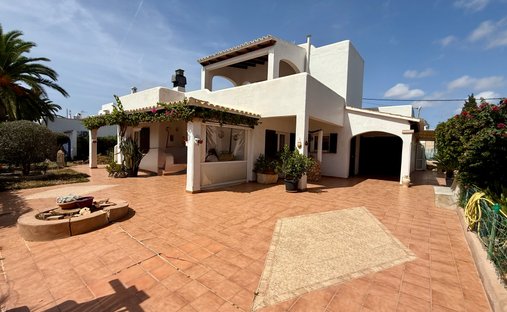 House in Cala d'Or, Santanyi, Balearic Islands 1