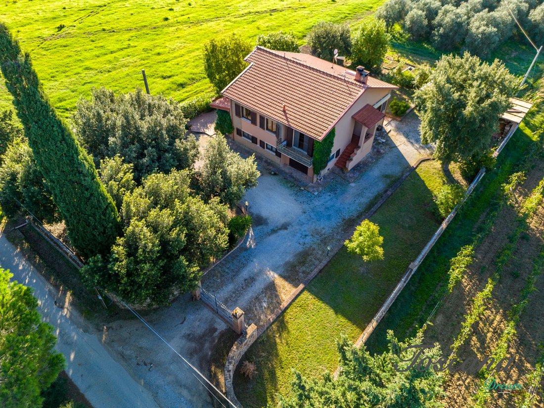Villa in Suvereto, Tuscany, Italy 5 - 16576169