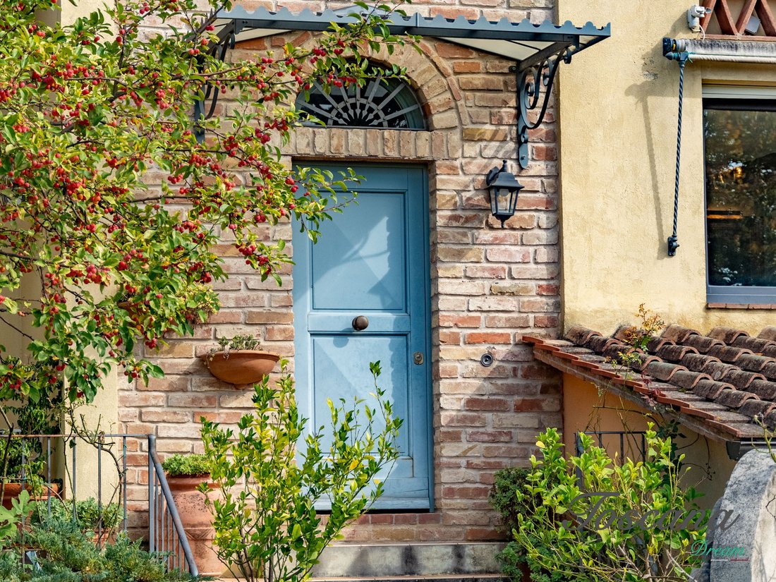 Villa in San Gimignano, Tuscany, Italy 4 - 16575402
