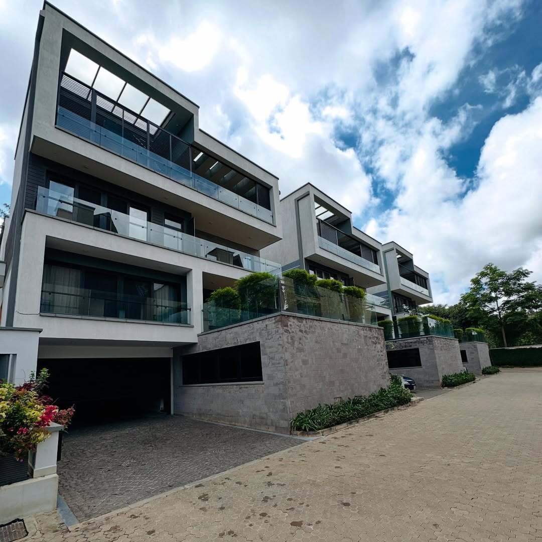Townhouse in Nairobi, Nairobi County, Kenya 1 - 16579681