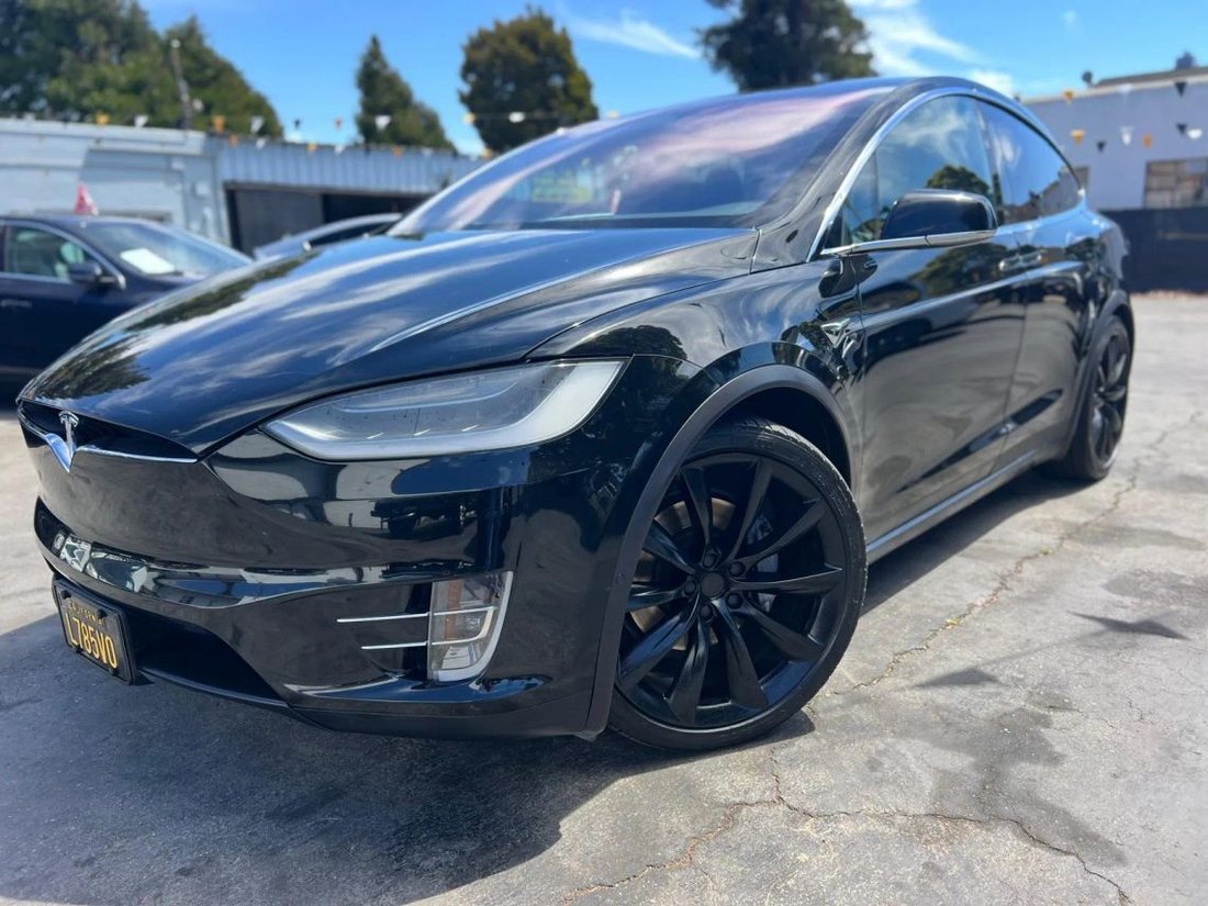 Suv in Richmond, CA, United States 1 - 16581187