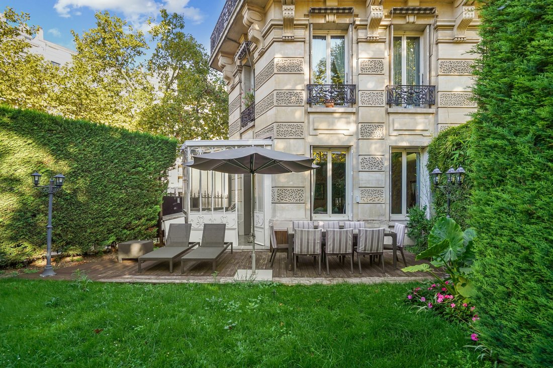 Apartment in Vaugirard-Parc des Expositions, Paris 15e Arrondissement, Paris 1 - 16580226